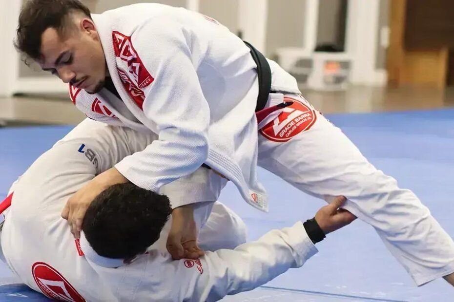 What to Wear to Your First Jiu-Jitsu Class (Gi vs No-Gi)